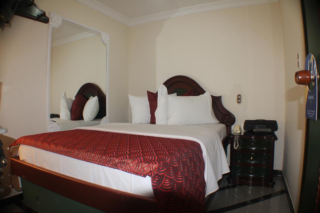 Lafont Park Hotel Funza Extérieur photo